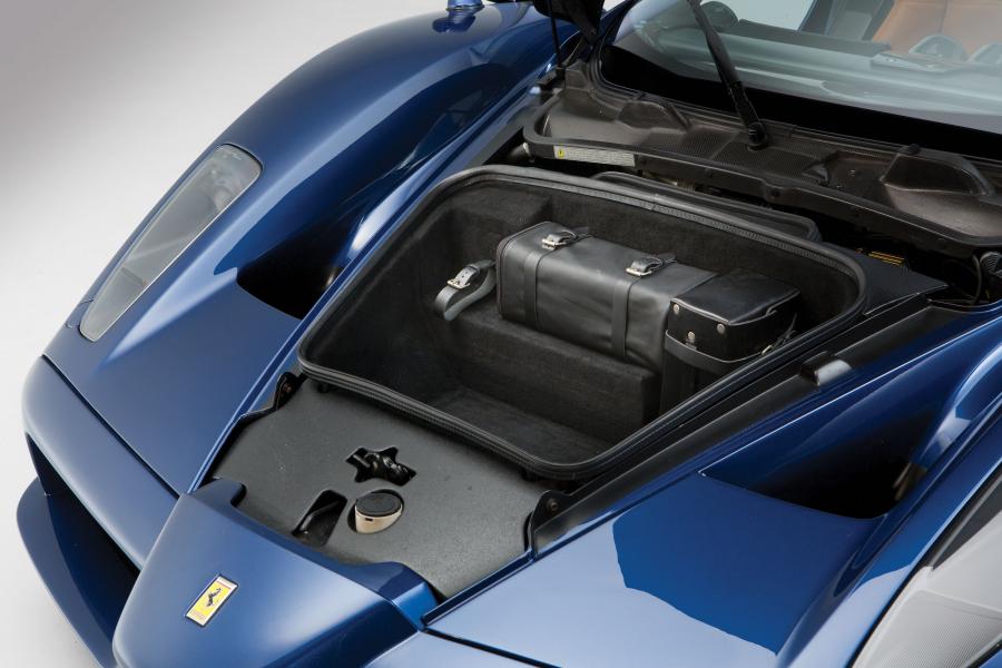 Багажник Ferrari Enzo 2002 года  (фото 90 из 127)